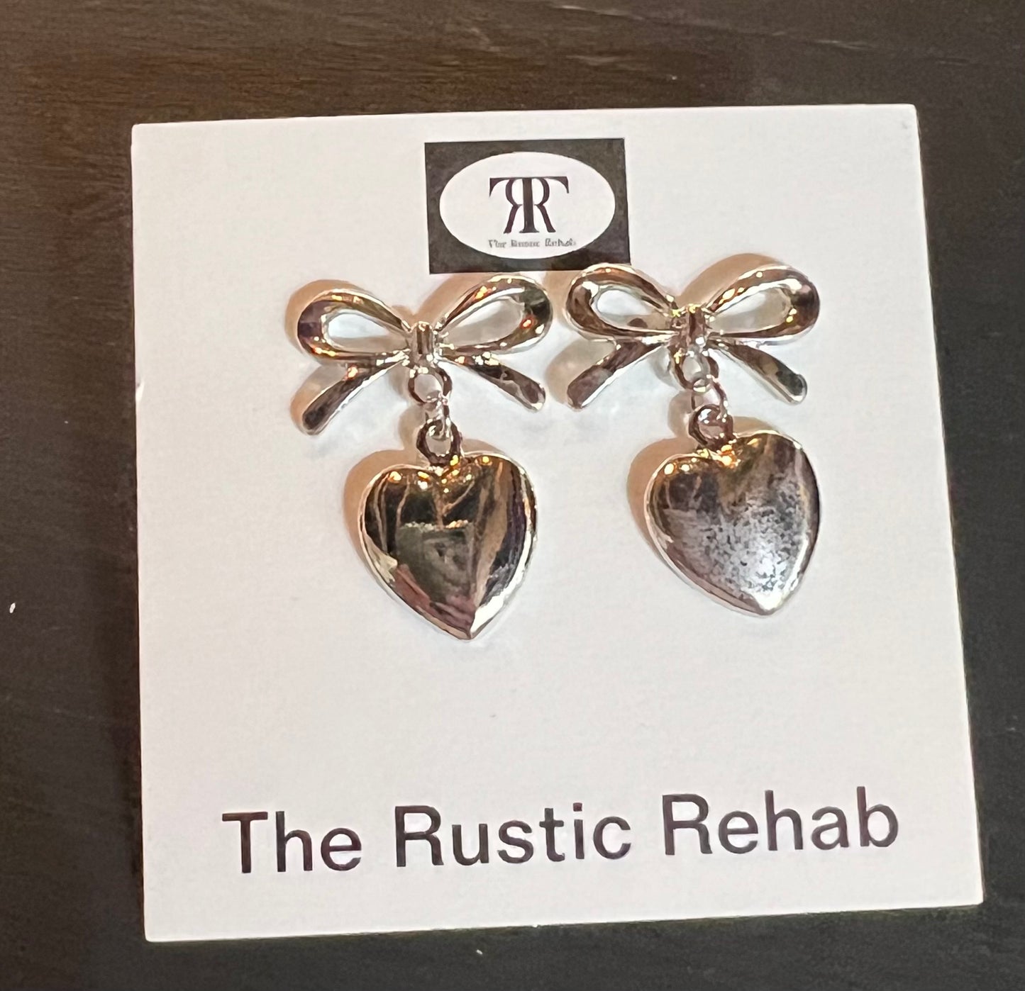 Bows with Dangle Heart Earrings