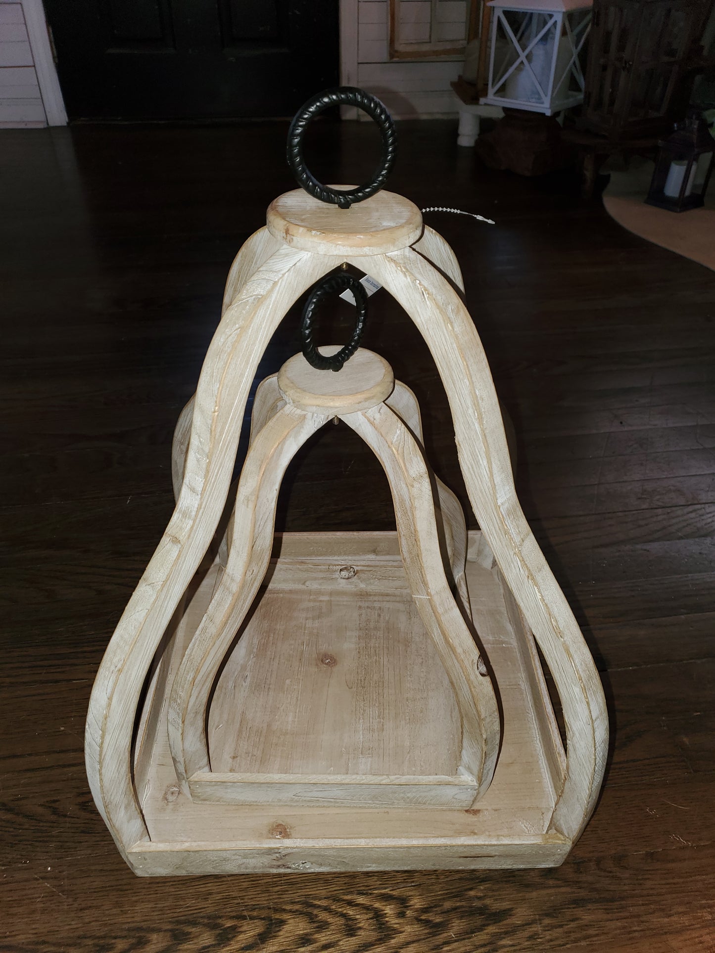 Natural Vaulted Lanterns