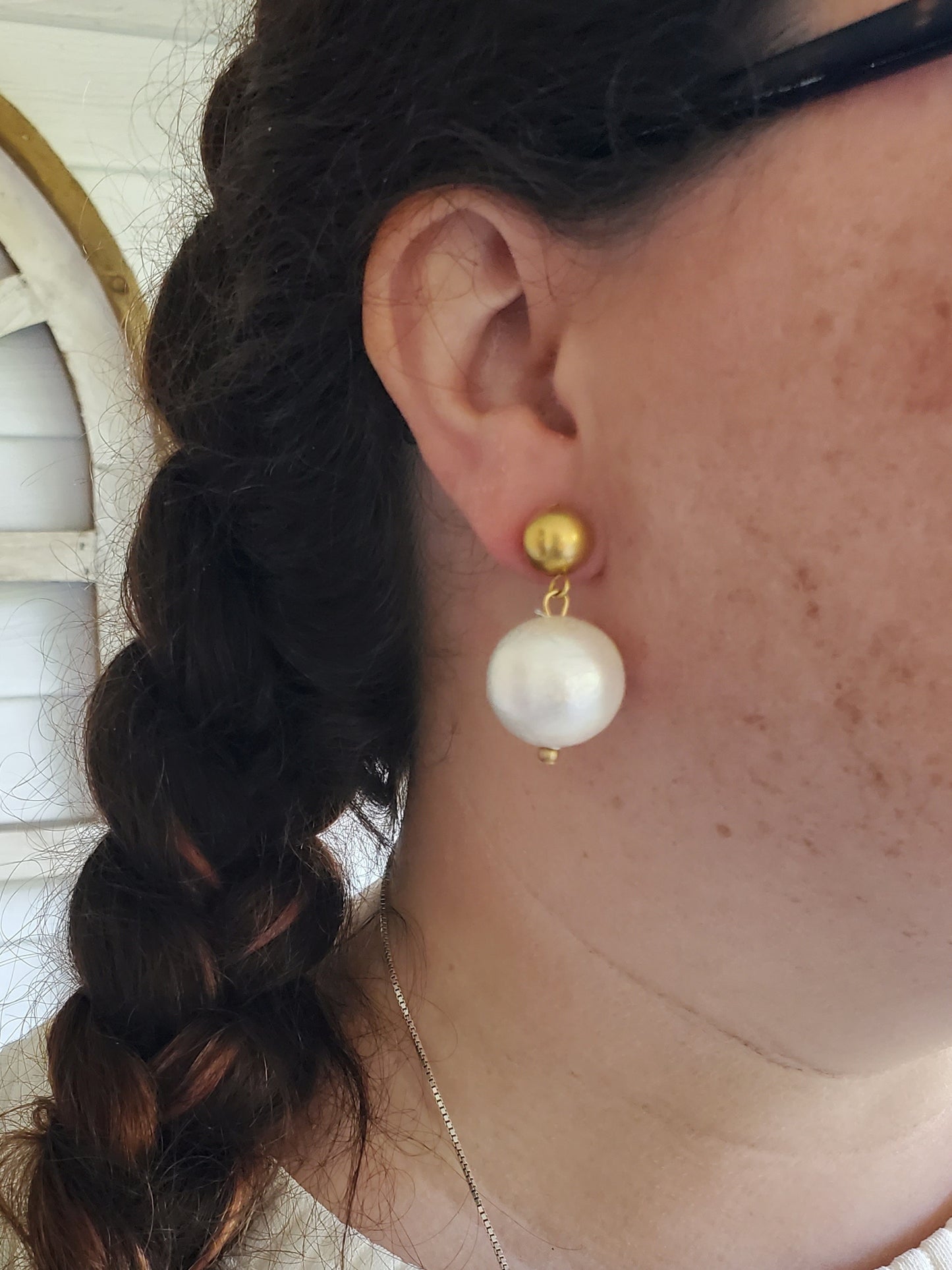 Susan Shaw Gold Balls & Cotton Pearl Earring