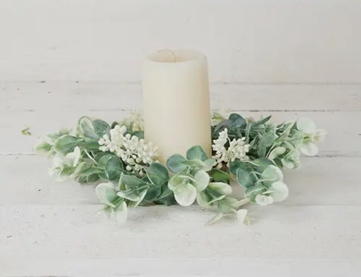 Seeded Baby Eucalyptus Candle Ring
