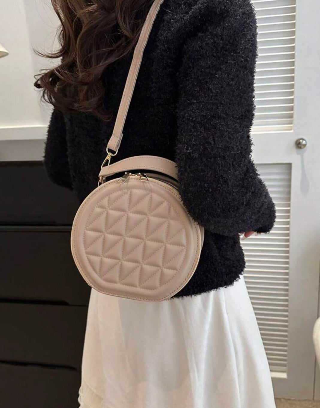 Round Leather Purse