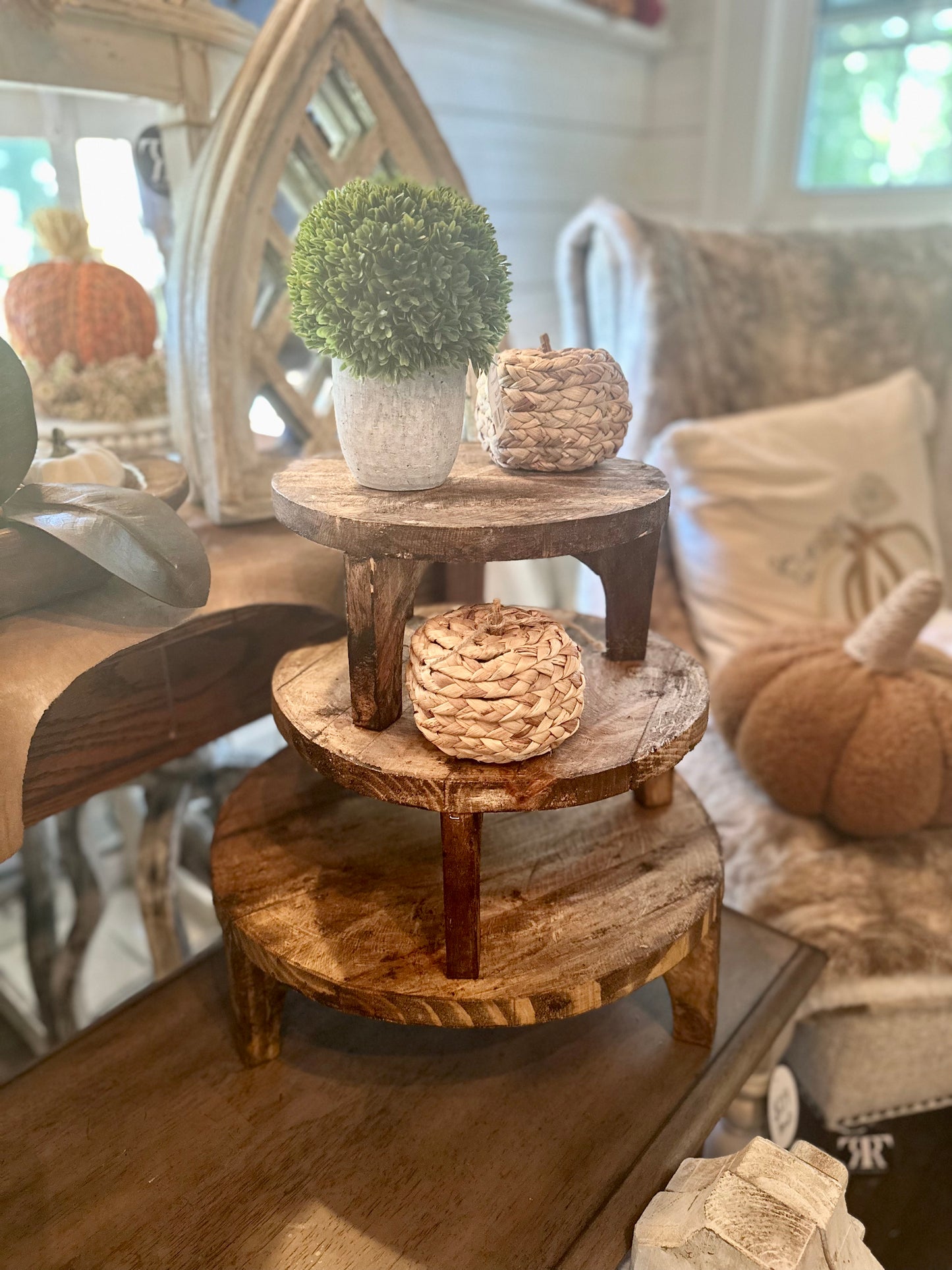 Tiered trays set of 3