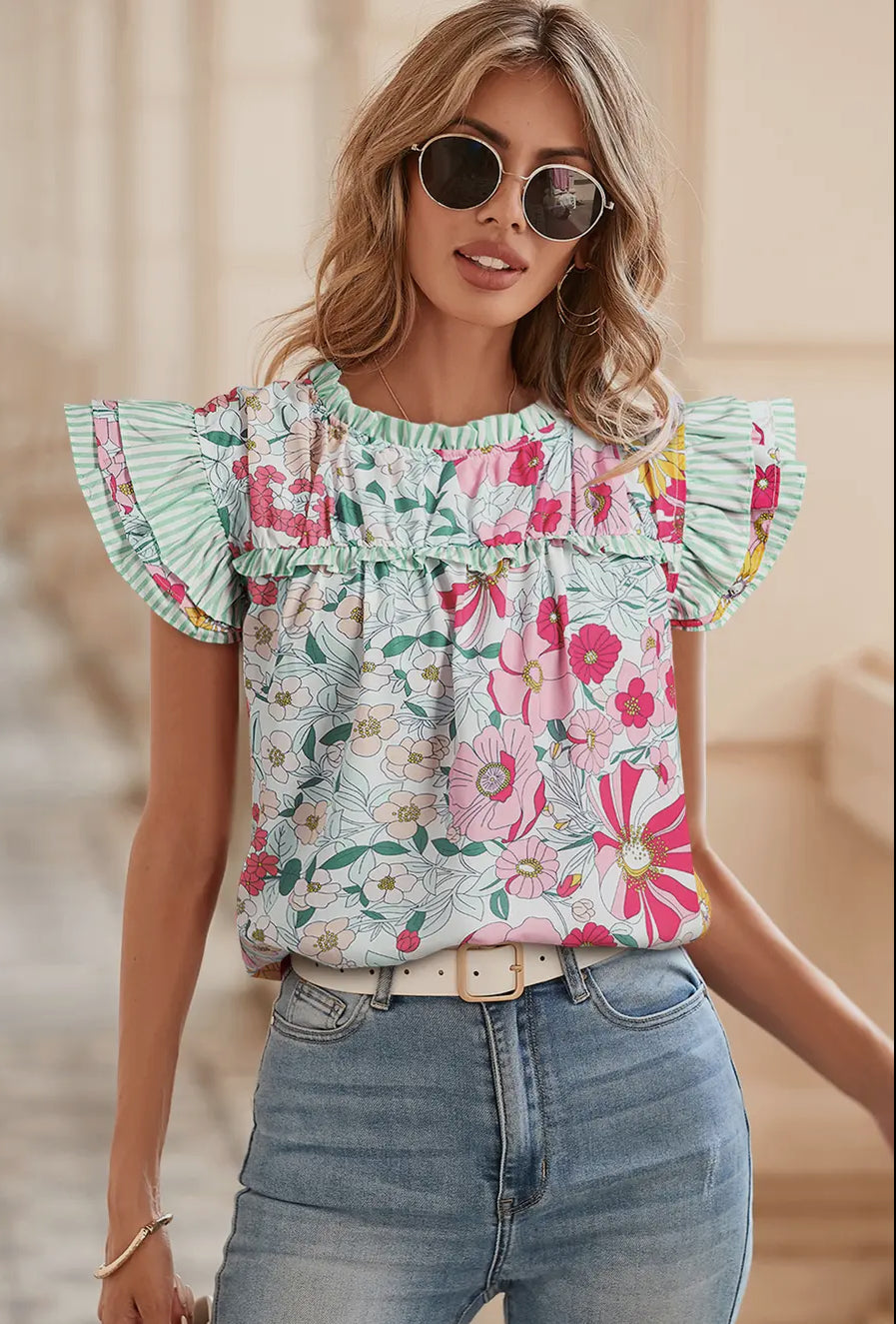 Floral print contrast ruffle trim short sleeve blouse