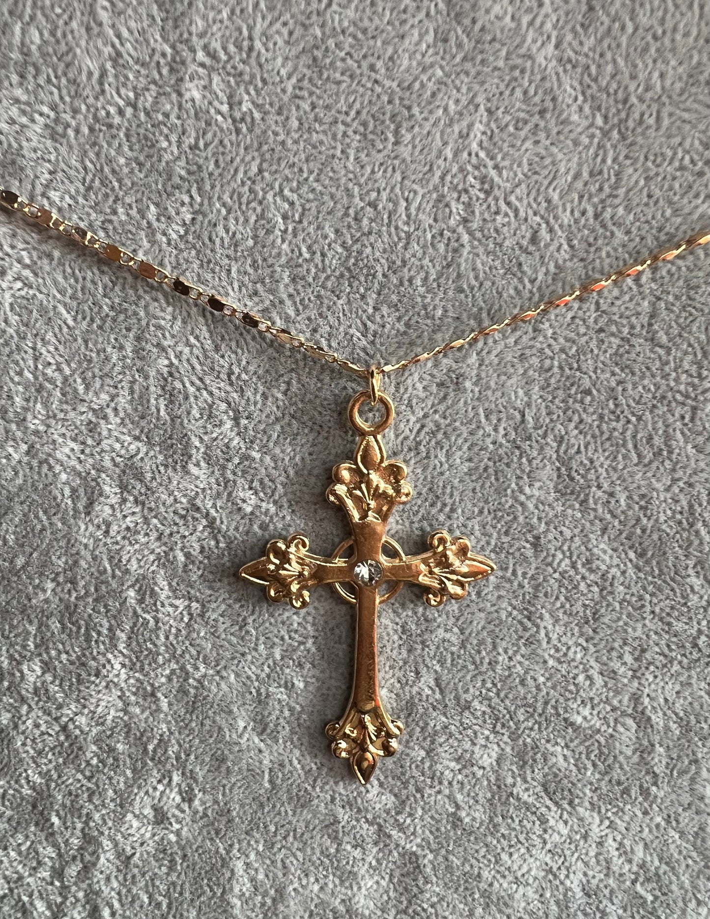Fleur de lis cross