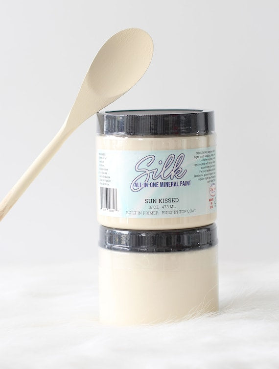 Dixie Belle Silk Paint - Sun Kissed