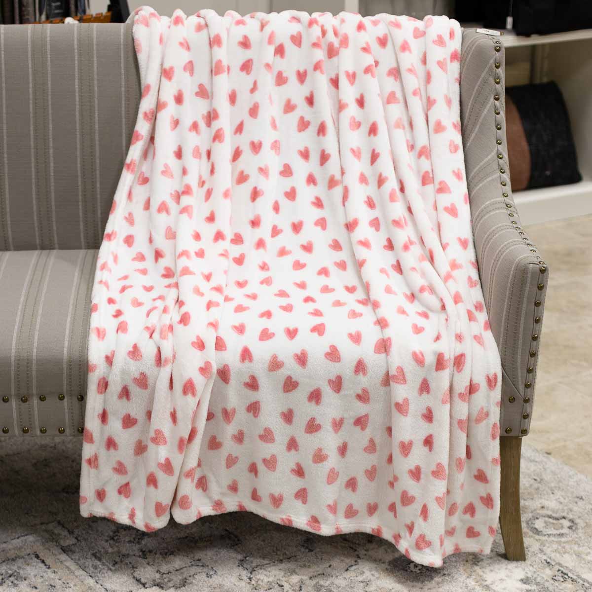Heart Plush Throw