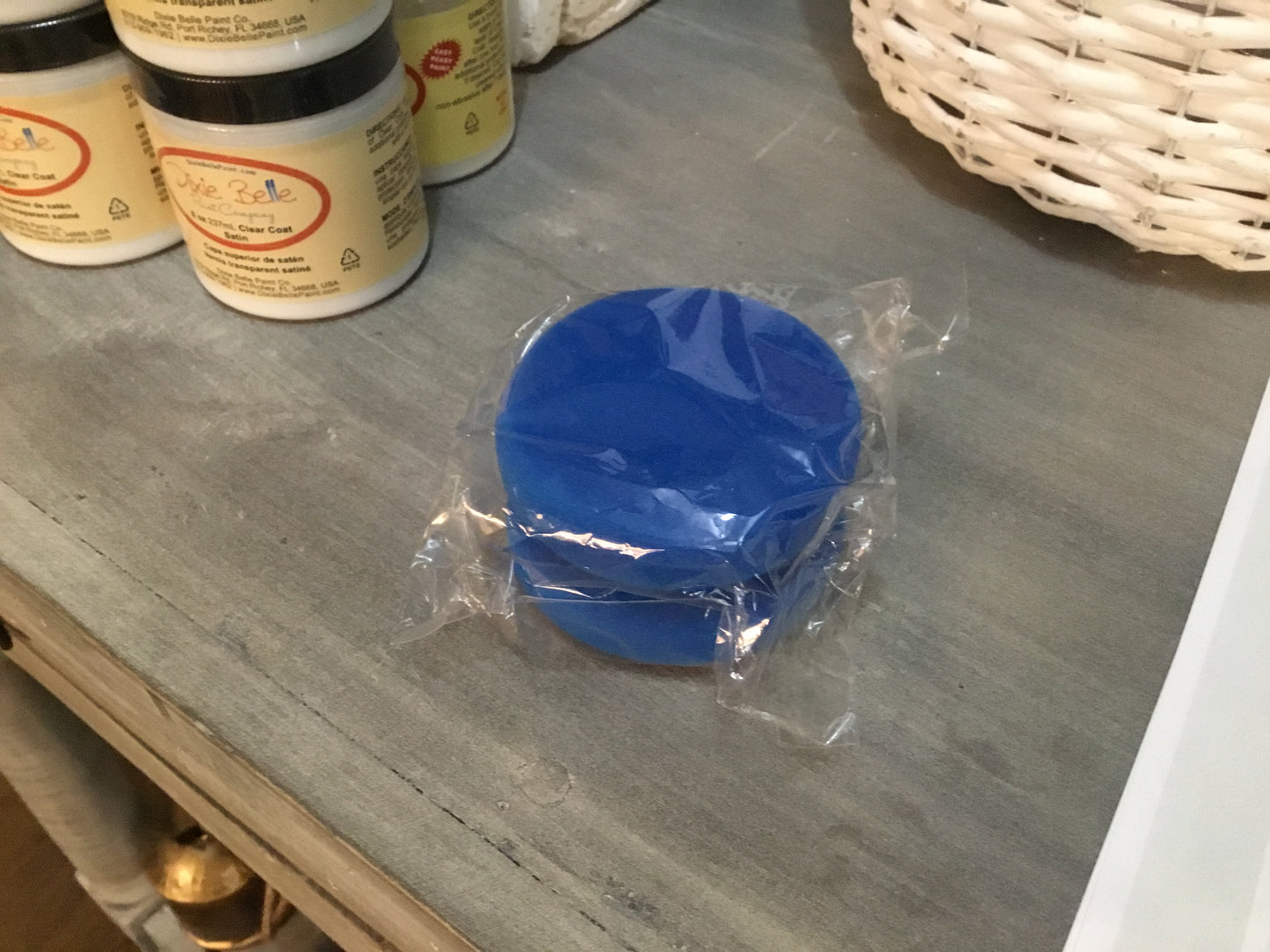 Dixie Belle Blue Sponge Applicator