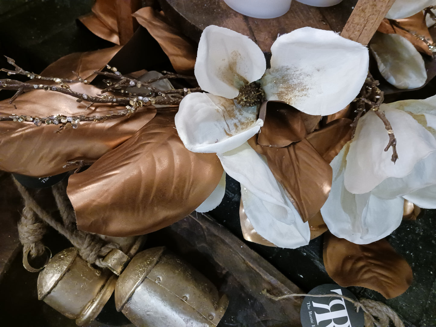 Glistening magnolia garland