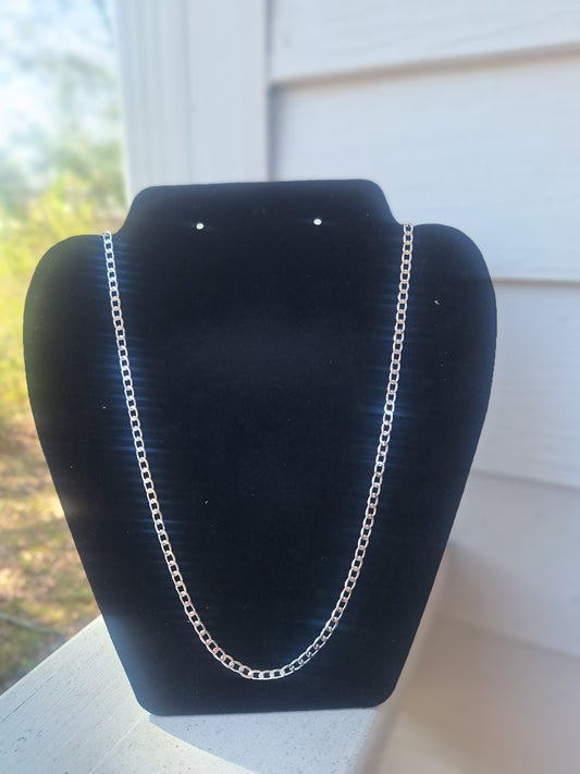 Silver chain necklace