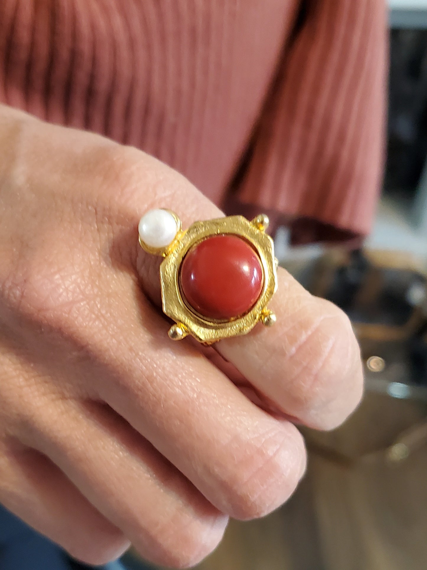 Susan Shaw Pearl Red Stone Ring
