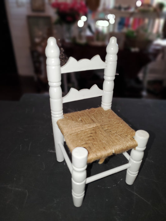 Miniature 8” Chair