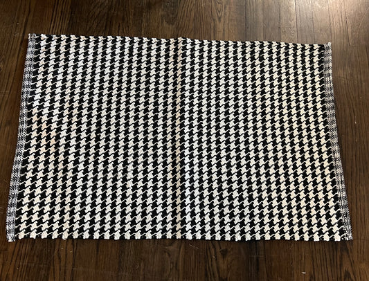 Houndstooth Rug