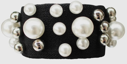 Pearl stud hair tie