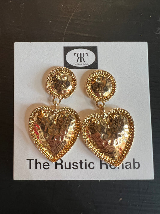 Hammered gold heart earrings