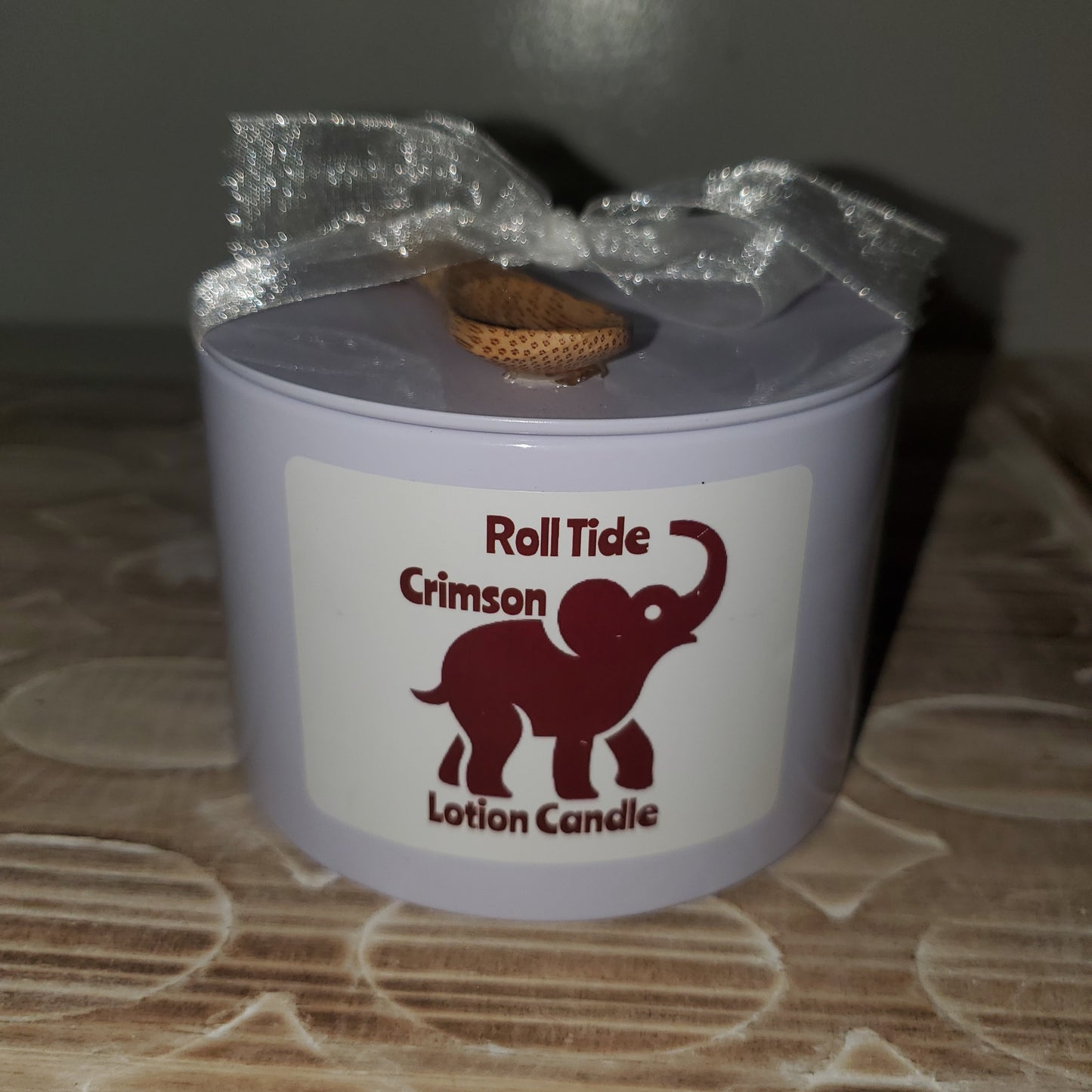 Candles and Cream Lotion Candles - Roll Tide Amberwood Moss