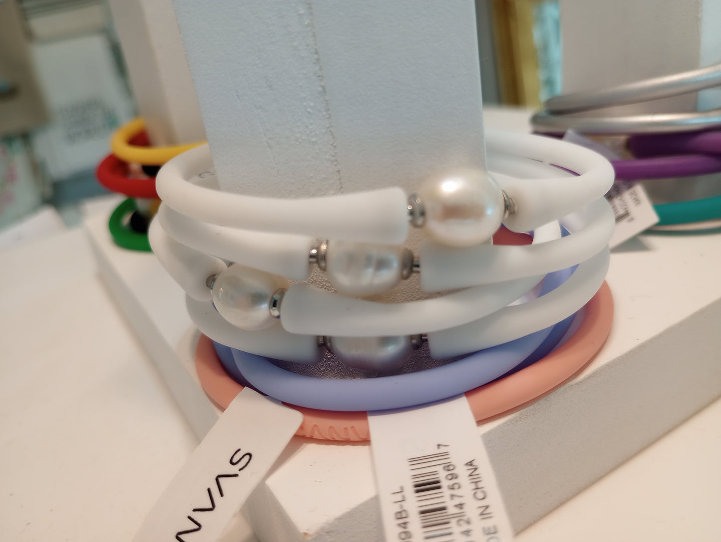 Silicone Pearl pop bracelet