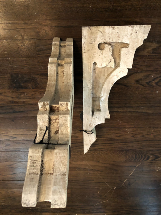 White wood corbel
